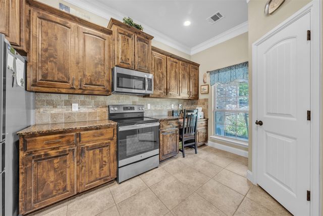 113 Woody Williams Court, Weatherford, TX 76088