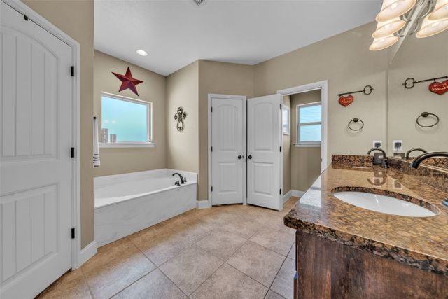 113 Woody Williams Court, Weatherford, TX 76088