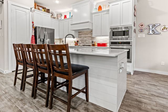 8789 Montreal Mews, North Richland Hills, TX 76180