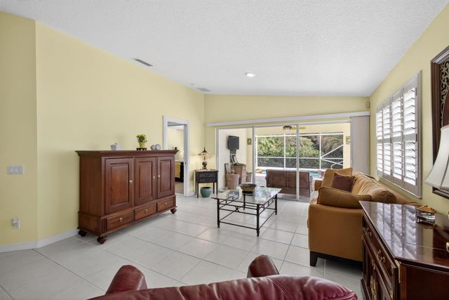 8522 SE Retreat Drive, Hobe Sound, FL 33455