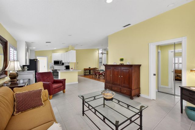8522 SE Retreat Drive, Hobe Sound, FL 33455