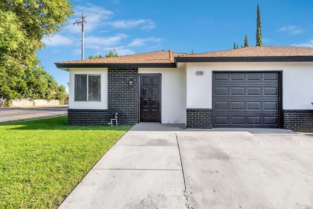 Image 1 of property listing at 4194 N Cornelia Avenue, Fresno, CA 93722