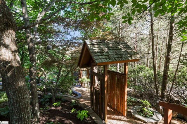 137 Laurel Falls Way, Greenville, SC 29609