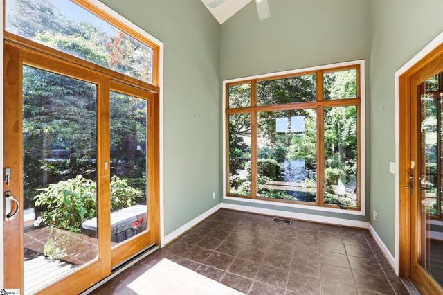 137 Laurel Falls Way, Greenville, SC 29609