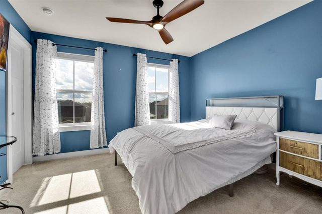 32301 N Allegheny Way, Lakemoor, IL 60051