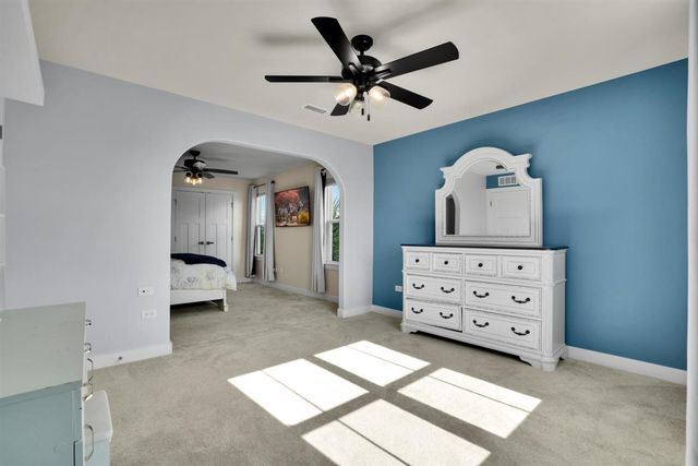 32301 N Allegheny Way, Lakemoor, IL 60051