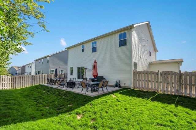32301 N Allegheny Way, Lakemoor, IL 60051