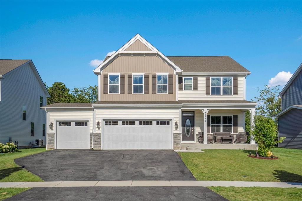 32301 N Allegheny Way, Lakemoor, IL 60051