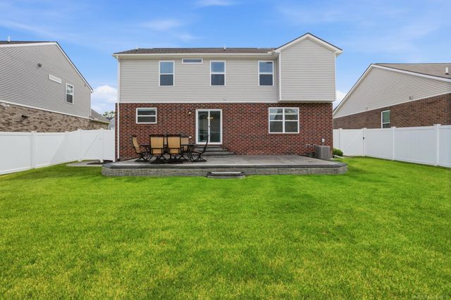 48643 Pioneer Avenue, Macomb Twp, MI 48042