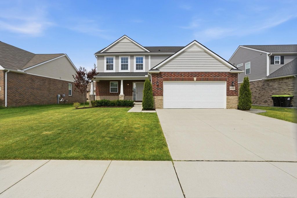 48643 Pioneer Avenue, Macomb Twp, MI 48042