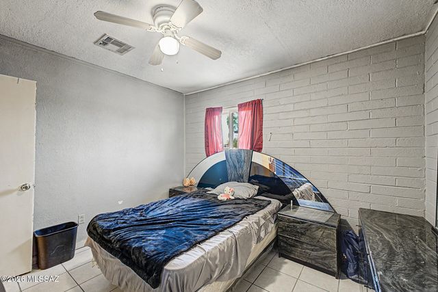 2826 E Rickey Vista, Tucson, AZ 85713