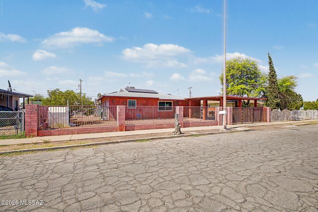 2826 E Rickey Vista, Tucson, AZ 85713