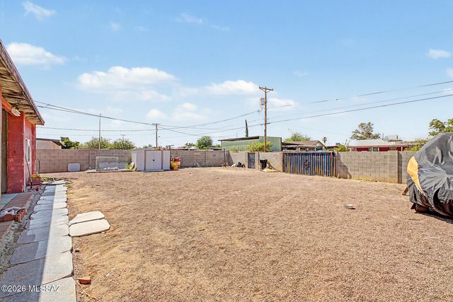 2826 E Rickey Vista, Tucson, AZ 85713