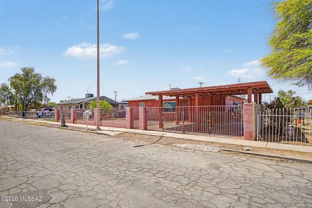 2826 E Rickey Vista, Tucson, AZ 85713