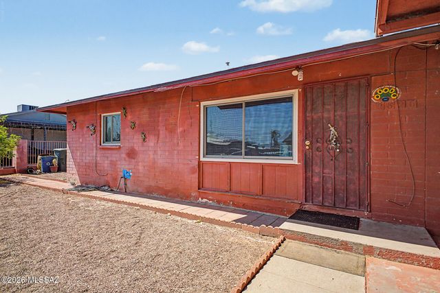 2826 E Rickey Vista, Tucson, AZ 85713