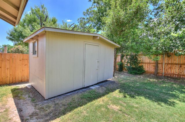 10610 Berthound DR, Austin, TX 78758