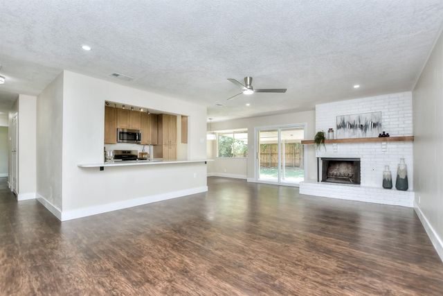 10610 Berthound DR, Austin, TX 78758