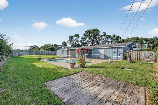 1125 Coral Street, Fort Pierce, FL 34982