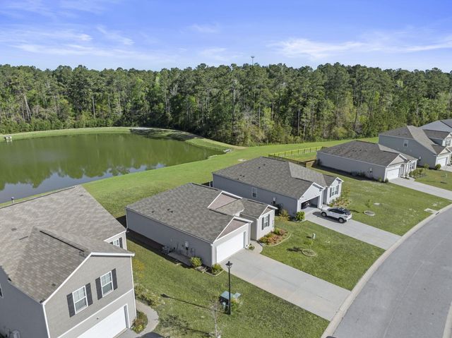 162 Oakwood Boulevard, Summerville, SC 29486