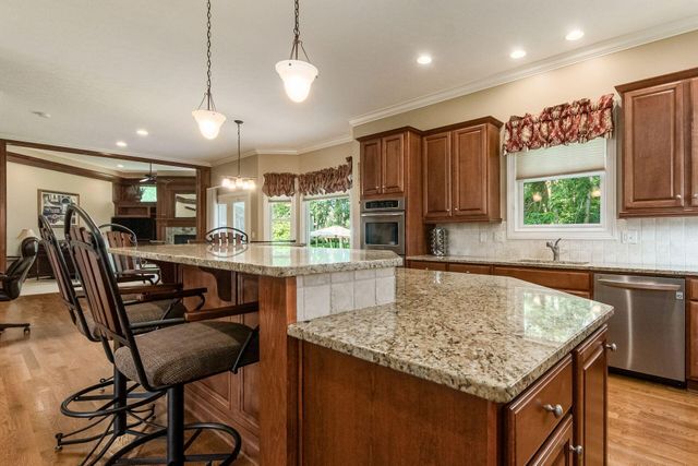 2540 Silverleaf Drive, Powell, OH 43065