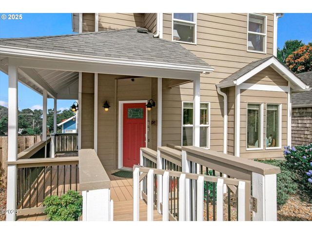 1845 Nw 30TH St, Lincoln City, OR 97367