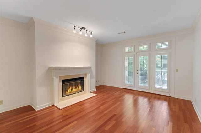 4105 Ashley Park Dr, Nashville, TN 37205