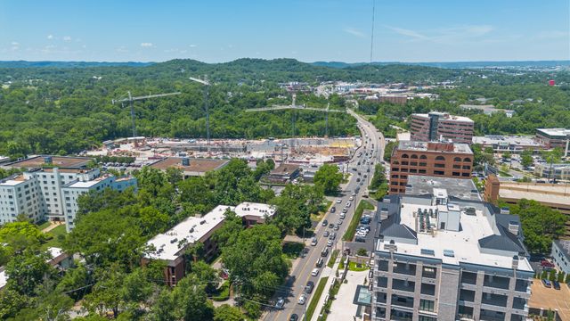 4105 Ashley Park Dr, Nashville, TN 37205