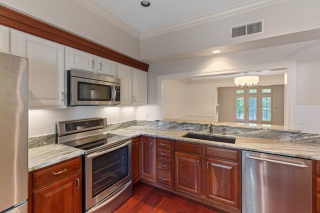 4105 Ashley Park Dr, Nashville, TN 37205
