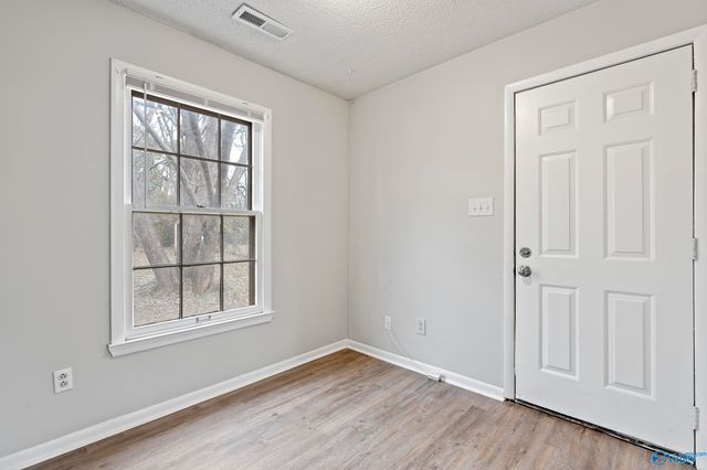 2710 Cave Avenue, Huntsville, AL 35810