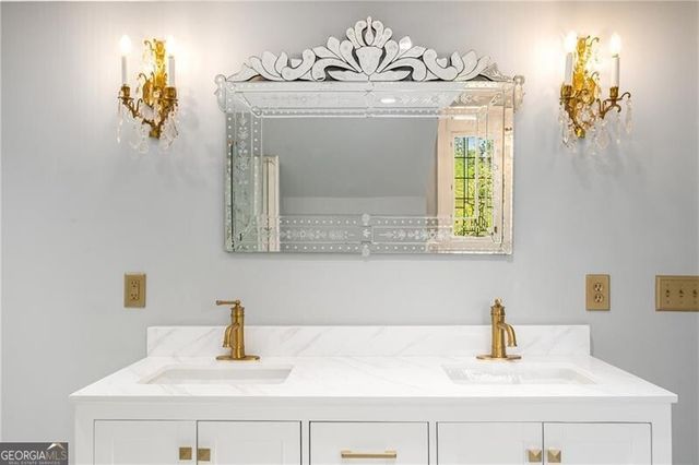 531 Thomaston Street, Barnesville, GA 30204