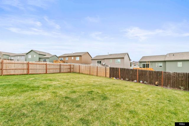 9110 Potter Street, Omaha, NE 68122