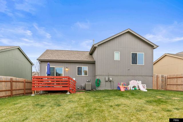 9110 Potter Street, Omaha, NE 68122