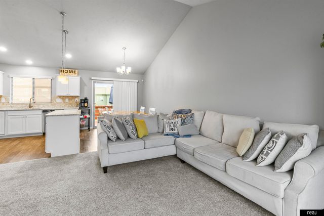 9110 Potter Street, Omaha, NE 68122