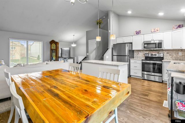 9110 Potter Street, Omaha, NE 68122