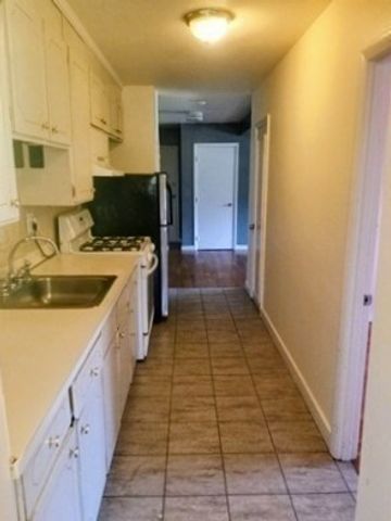 116 Bradlee St 13, Boston, MA 02136
