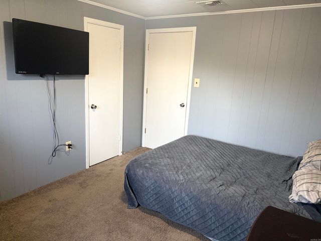 504 S Pine Street, Hope, AR 71801