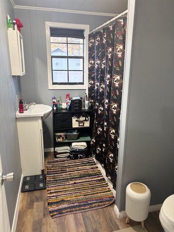 504 S Pine Street, Hope, AR 71801