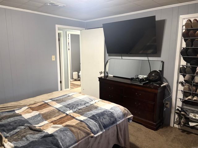 504 S Pine Street, Hope, AR 71801