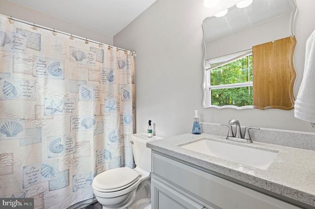 7860 PINE BLVD, Lusby, MD 20657