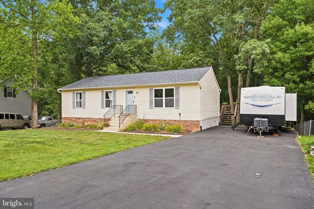 7860 PINE BLVD, Lusby, MD 20657