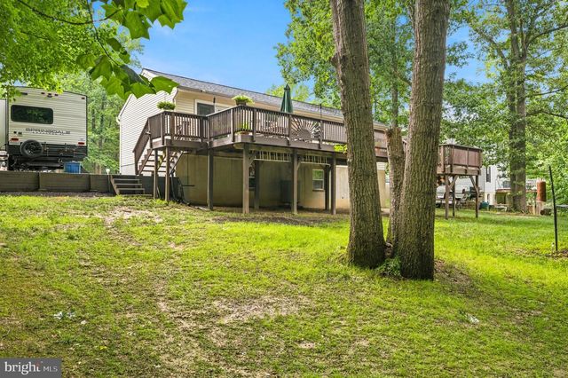 7860 PINE BLVD, Lusby, MD 20657