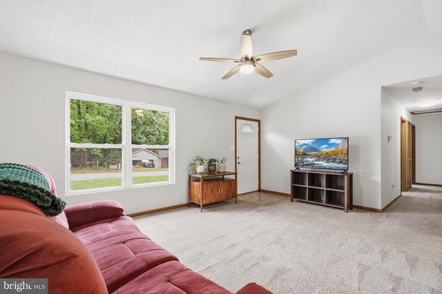 7860 PINE BLVD, Lusby, MD 20657