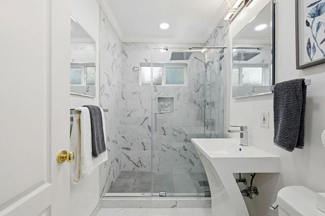 118 Alexander Avenue, Redwood City, CA 94061