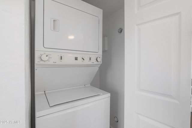 4240 N LONGVIEW Avenue 17, Phoenix, AZ 85014