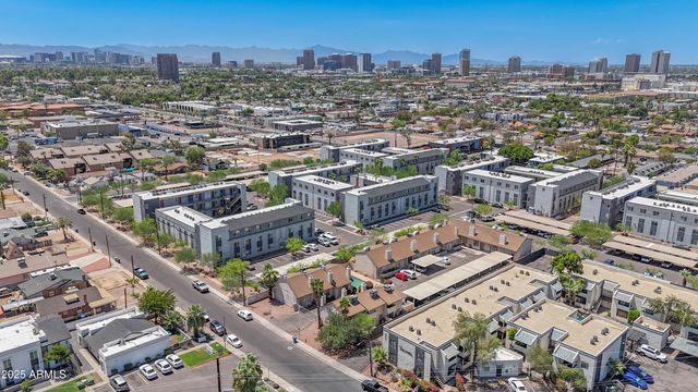 4240 N LONGVIEW Avenue 17, Phoenix, AZ 85014