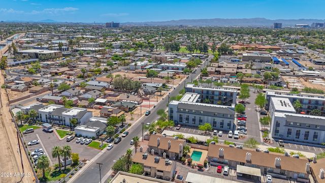 4240 N LONGVIEW Avenue 17, Phoenix, AZ 85014