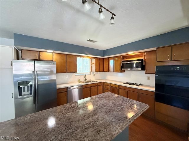 106 36th Street, Vienna, WV 26105