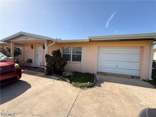 1379 Golf DR, Fort Myers, FL 33919