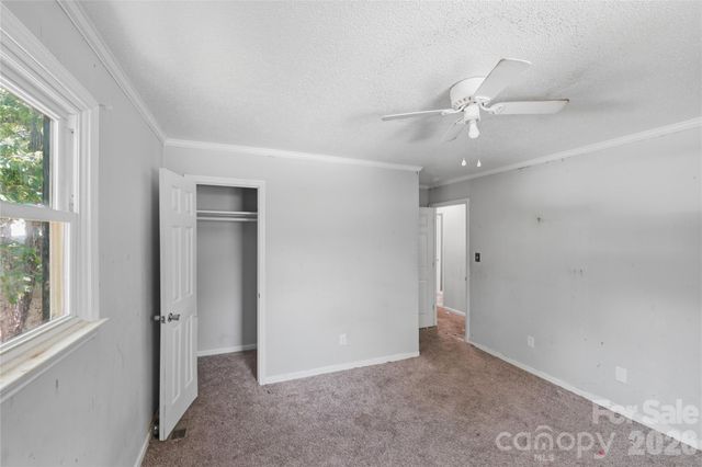 151 Redwood Lane, Gastonia, NC 28052