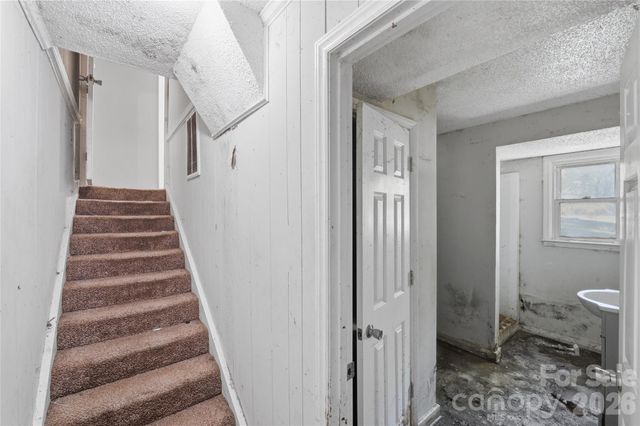 151 Redwood Lane, Gastonia, NC 28052